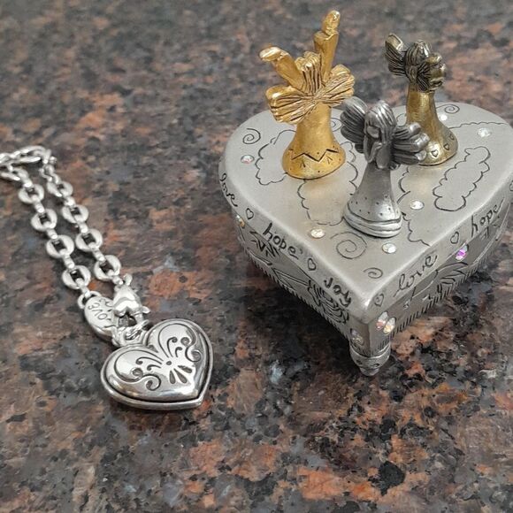 Chicos Heart Box and Bracelet...EUC - Picture 1 of 6